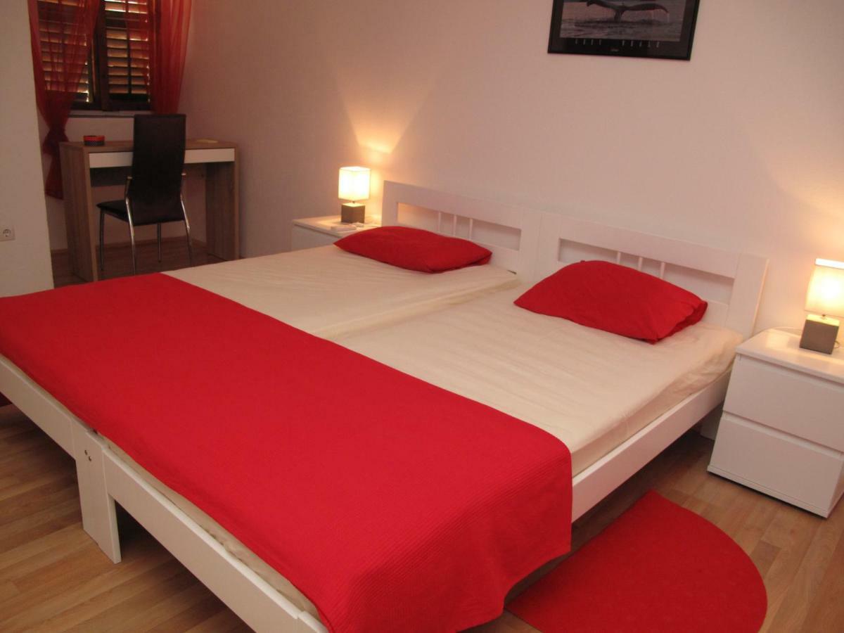 Illy City Centre Apartment Šibenik Esterno foto