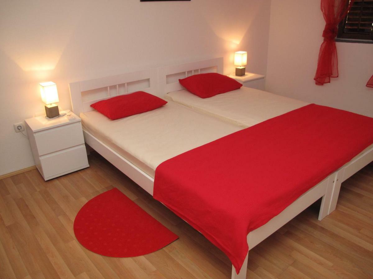 Illy City Centre Apartment Šibenik Esterno foto