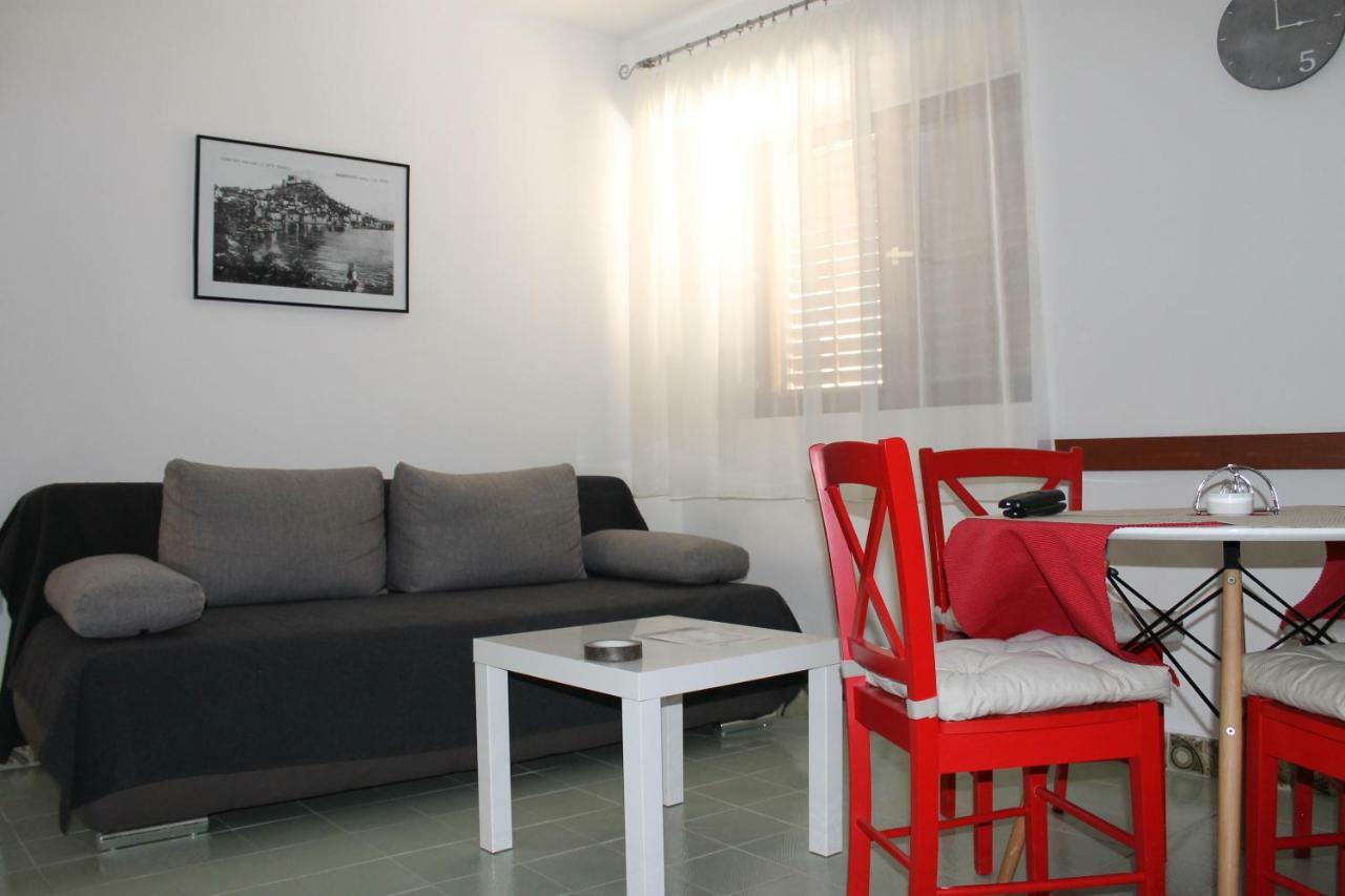 Illy City Centre Apartment Šibenik Esterno foto